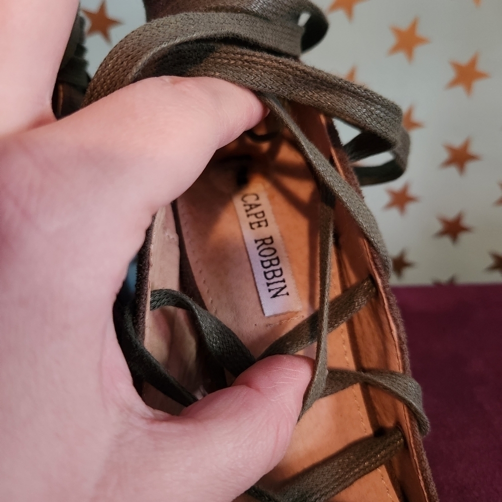 Olive green ballerina lace up heels - Picture 6 of 7